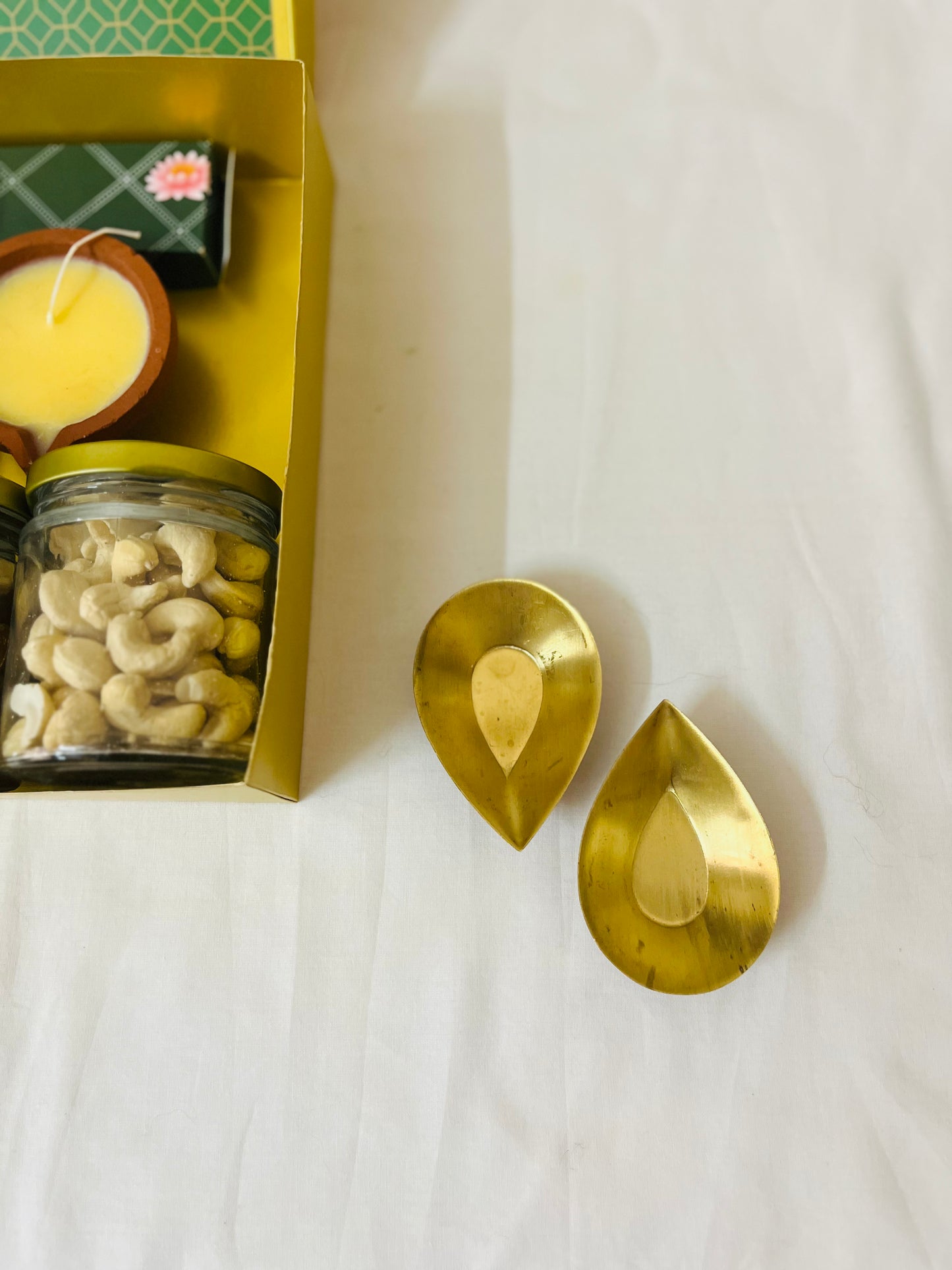 Diwali Premium Handmade Gift Box – Nuts, Candles, Brass Diyas & Mysorepak- Green